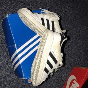 Adidas super star